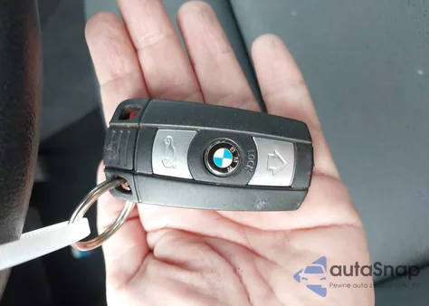 2014 BMW X1 xDrive28I from USA, damaged, VIN WBAVL1C55EVY15005